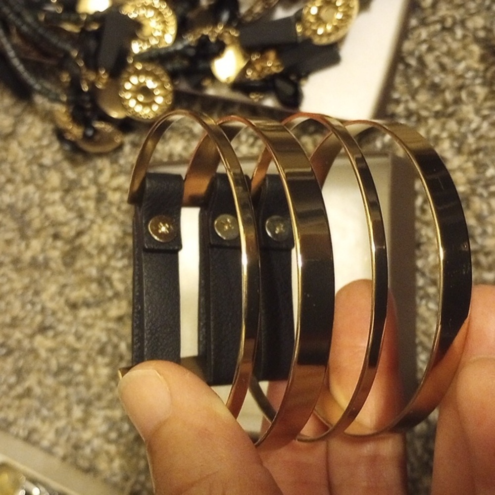 Bracelet - Picture 4 of 4